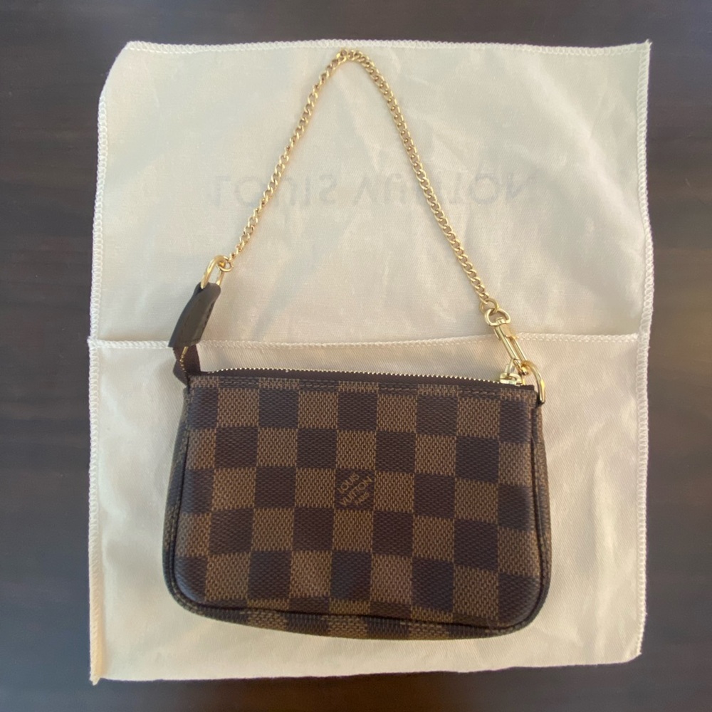 Louis Vuitton Mini Pochette Accessiore Damier Ebene